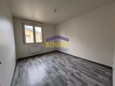 Immeuble, 370 m²