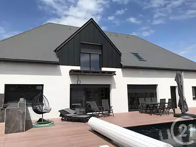 Maison, 276 m²