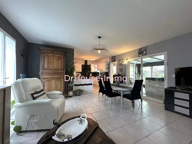 Maison, 132 m²