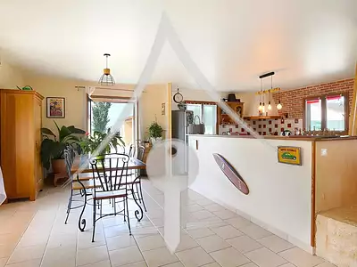 Maison, 163 m²