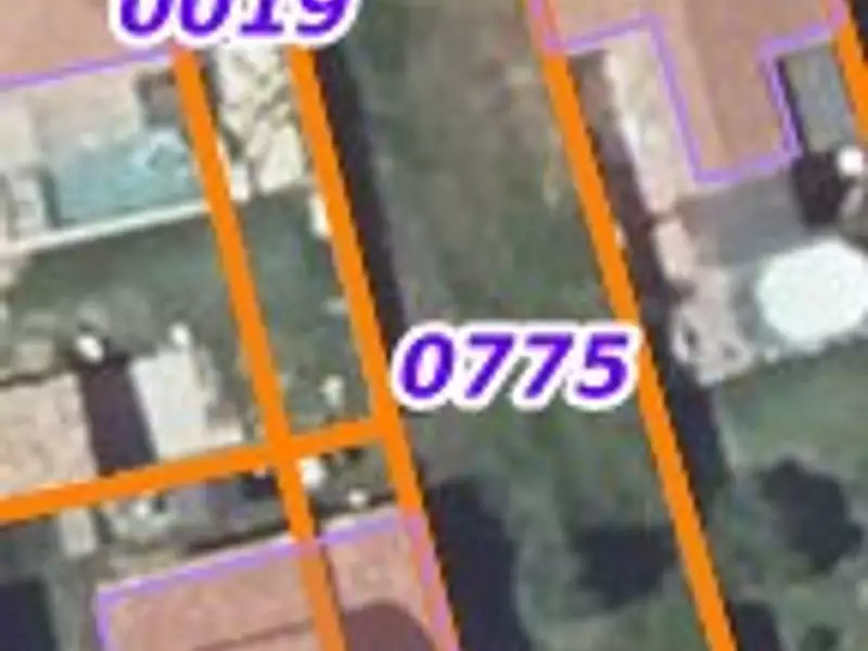Terrain, 552 m²