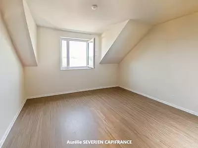 Maison, 166 m²