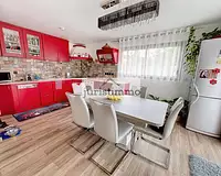 Maison, 119 m²