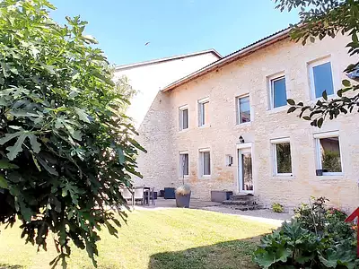 Maison, 220 m²