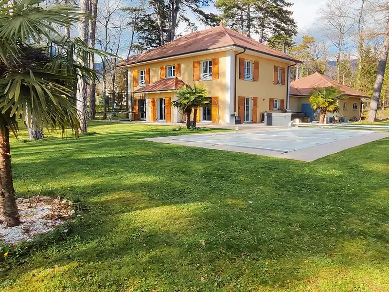 Maison, 259 m²