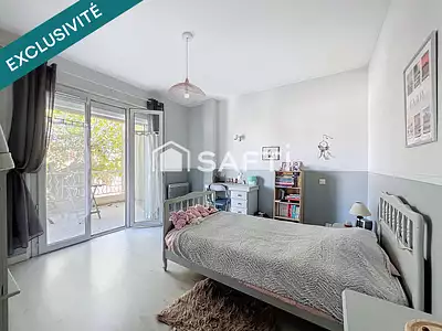 Maison, 256 m²