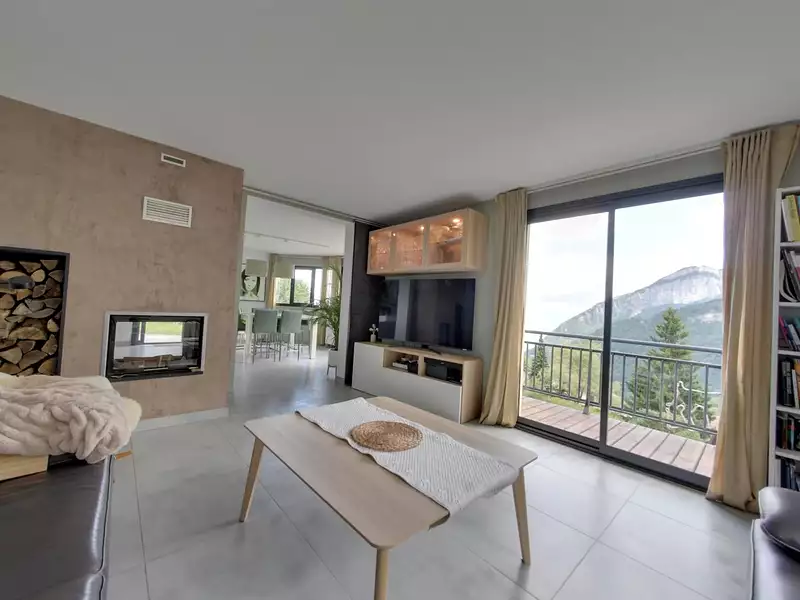 Maison, 165 m²