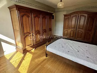 Maison, 168 m²