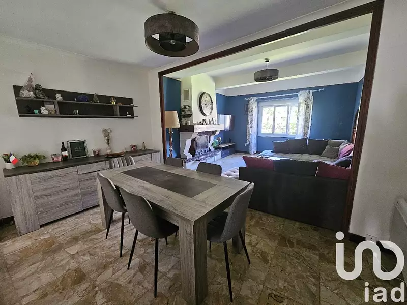 Maison, 185 m²