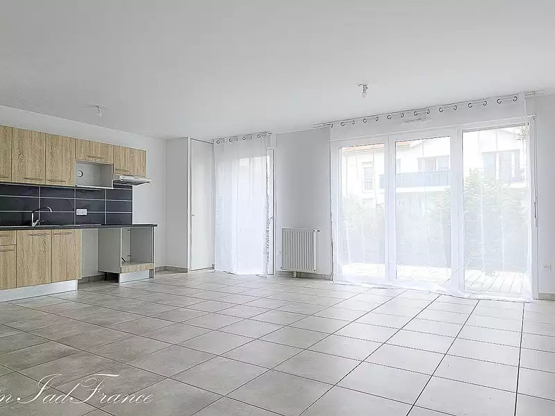 Maison, 92 m²