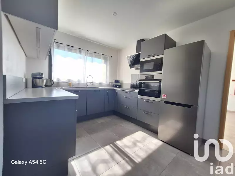 Maison, 144 m²