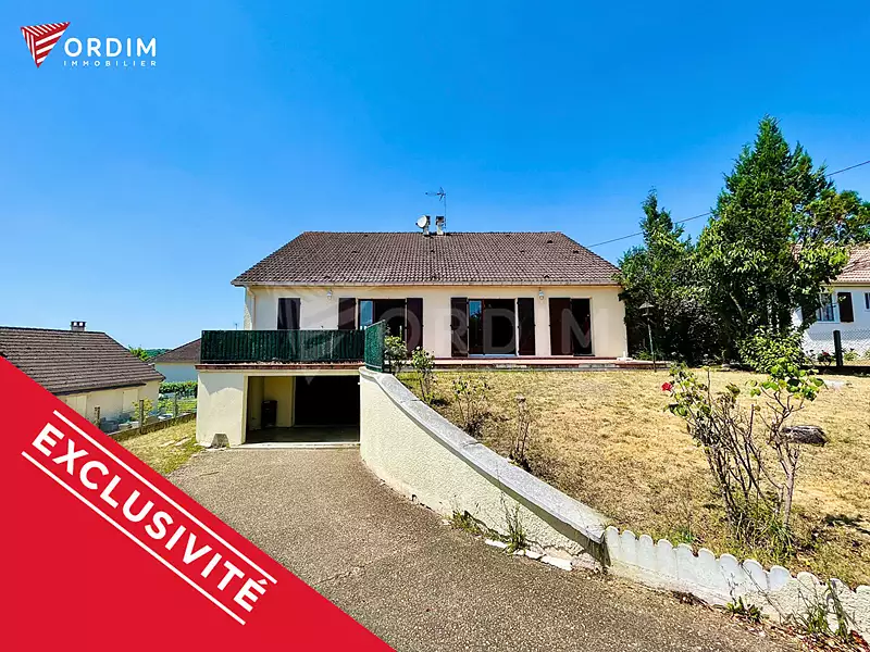 Maison, 166 m²