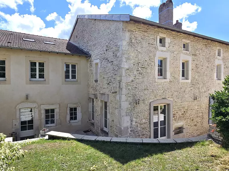 Maison, 334 m²