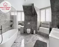 Appartement, 136 m²