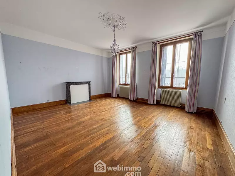 Maison, 320 m²