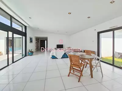 Maison, 170 m²