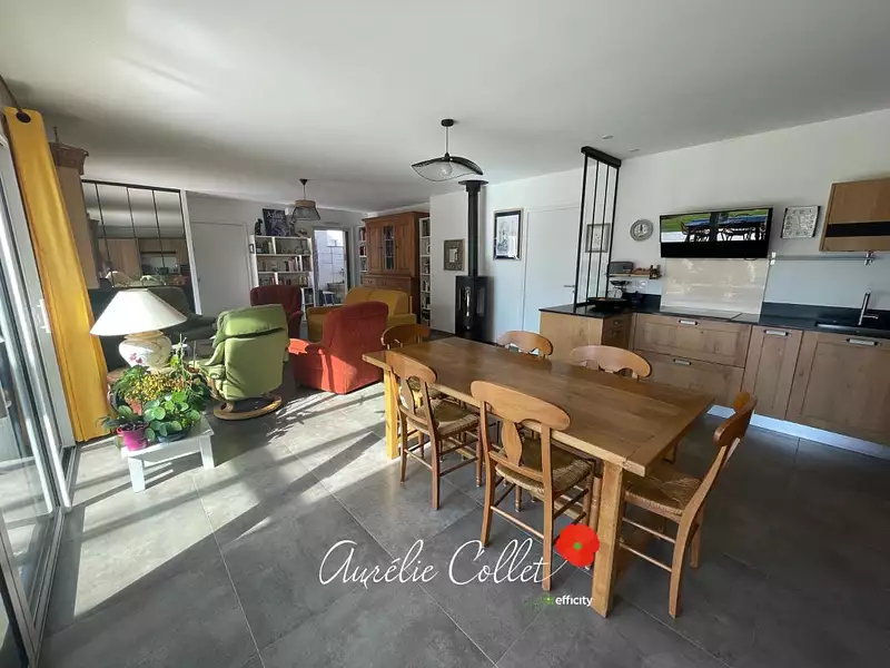 Maison, 126 m²