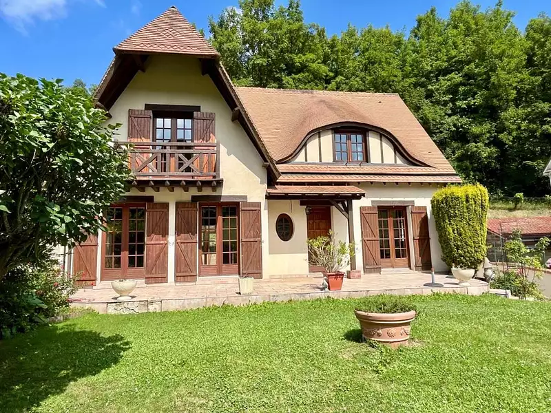 Maison, 167 m²
