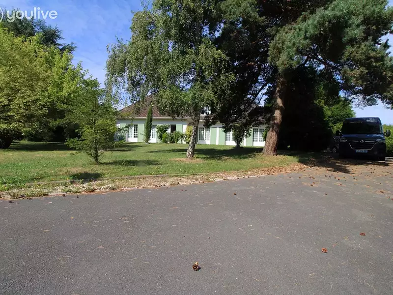 Maison, 250 m²