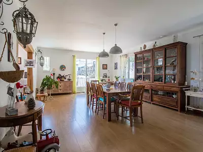 Maison, 260 m²