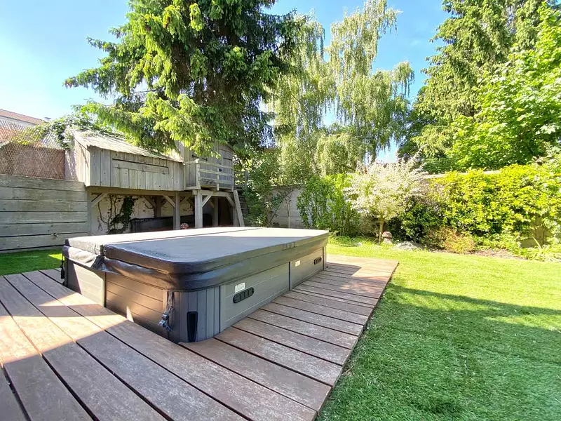 Maison, 167 m²