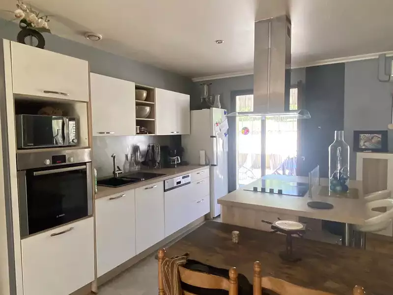 Maison, 102 m²