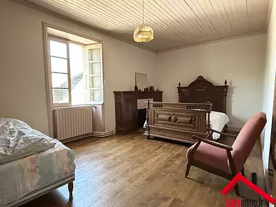 Maison, 245 m²