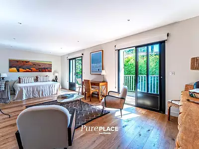 Maison, 278 m²