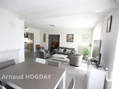 Maison, 111 m²