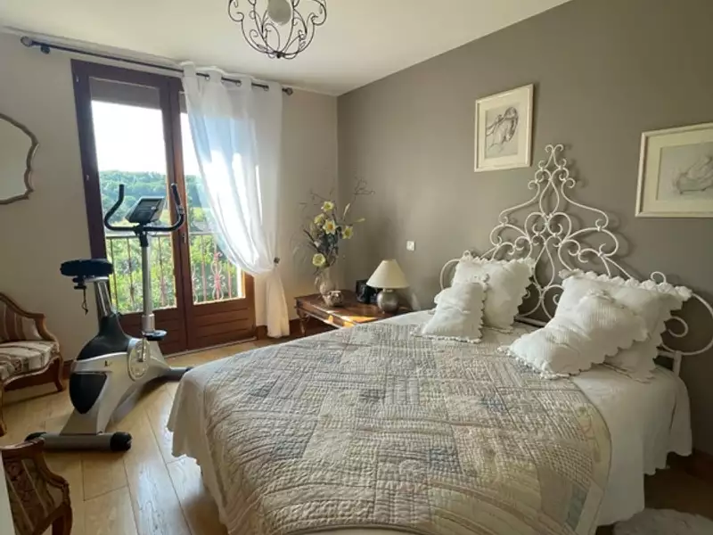 Maison, 219 m²