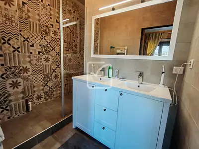 Maison, 190 m²