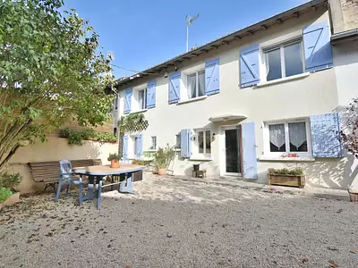 Maison, 94 m²