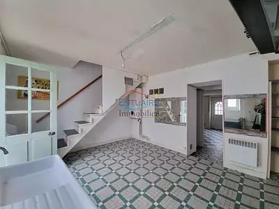 Immeuble, 196 m²
