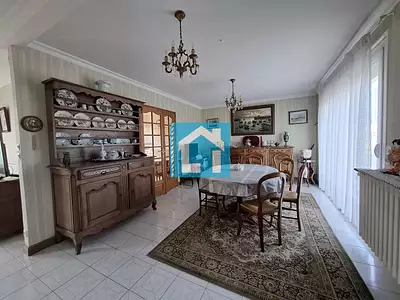 Maison, 114 m²