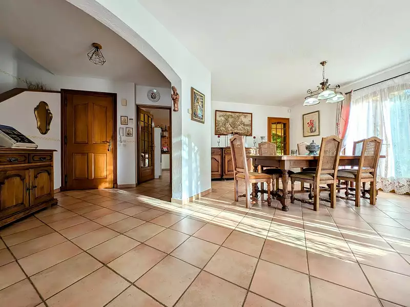 Maison, 183,93 m²