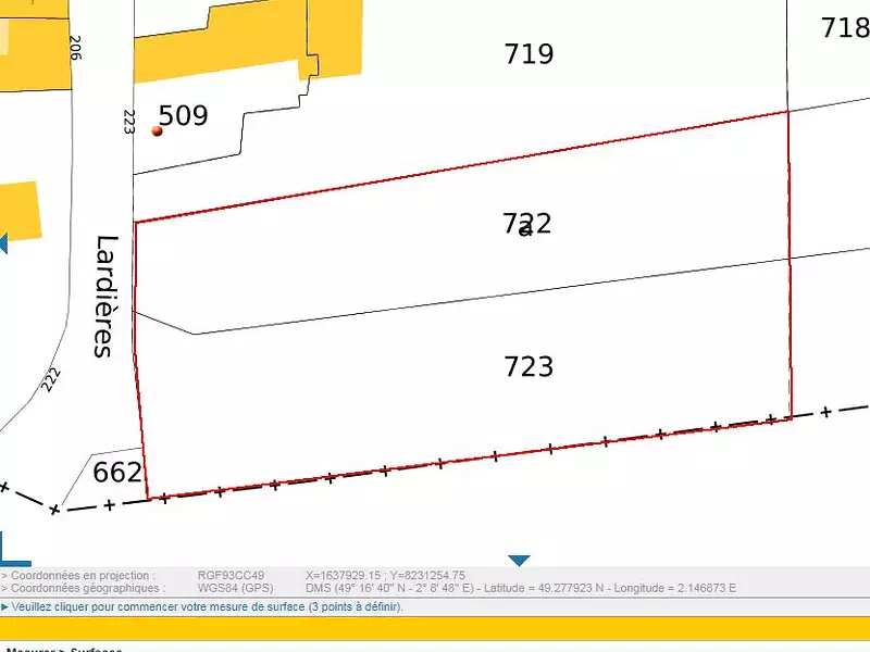 Terrain, 2 075 m²