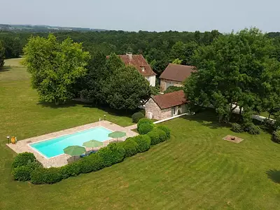 Maison, 243 m²