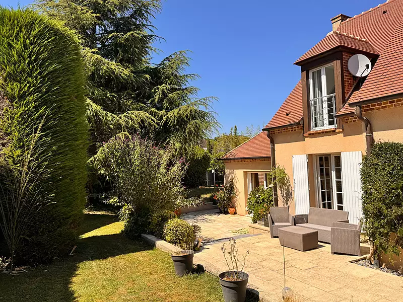 Maison, 219 m²