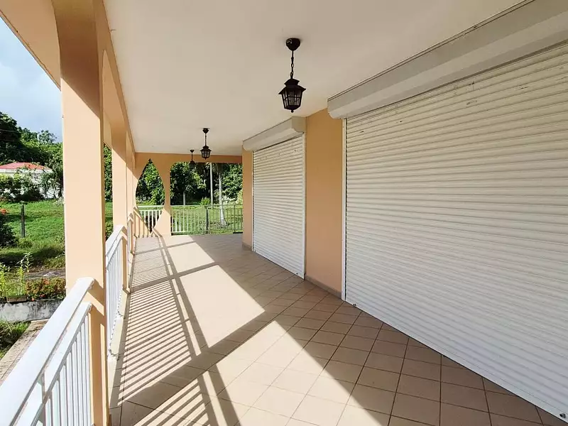 Maison, 164 m²