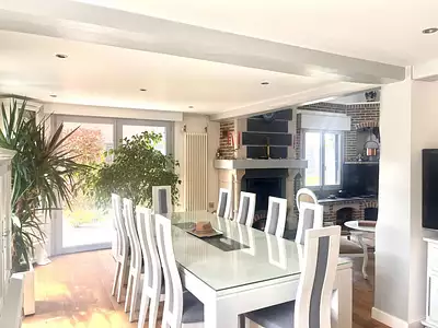Maison, 250 m²