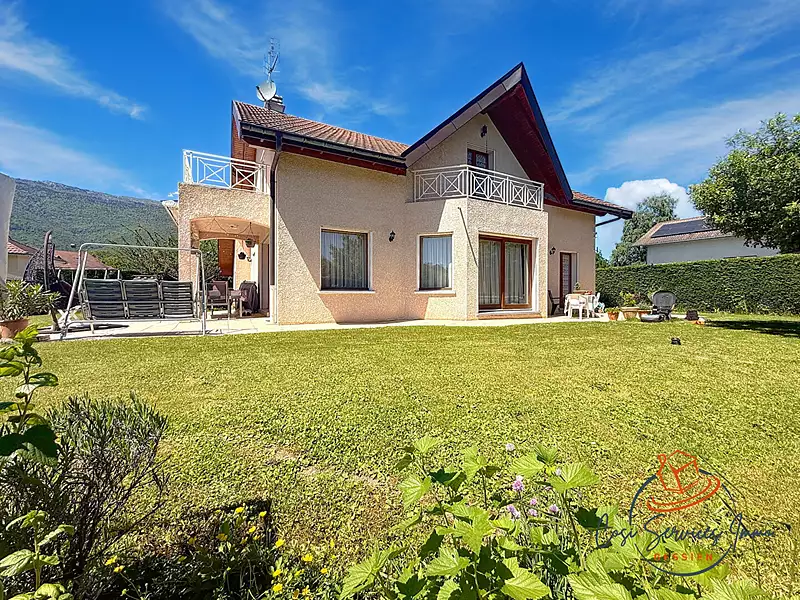 Maison, 153 m²