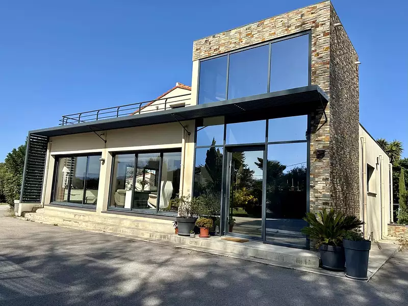 Maison, 270 m²