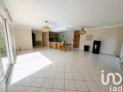 Maison, 161 m²