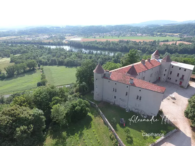 Maison, 1 500 m²