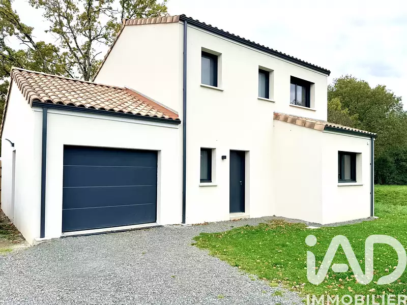 Maison, 96 m²