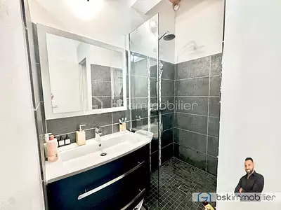 Maison, 270 m²
