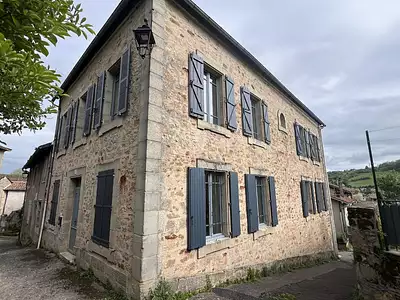Maison, 220 m²