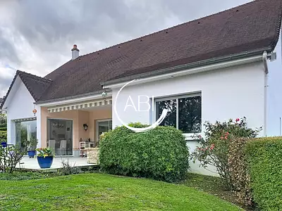 Maison, 155 m²