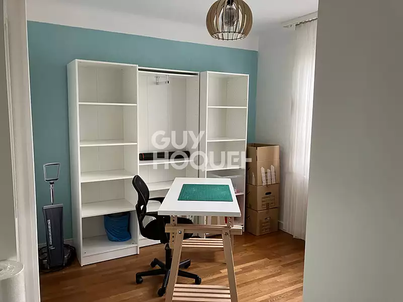 Maison, 185 m²