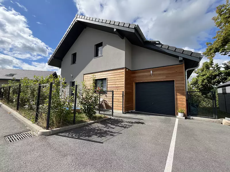Maison, 104 m²